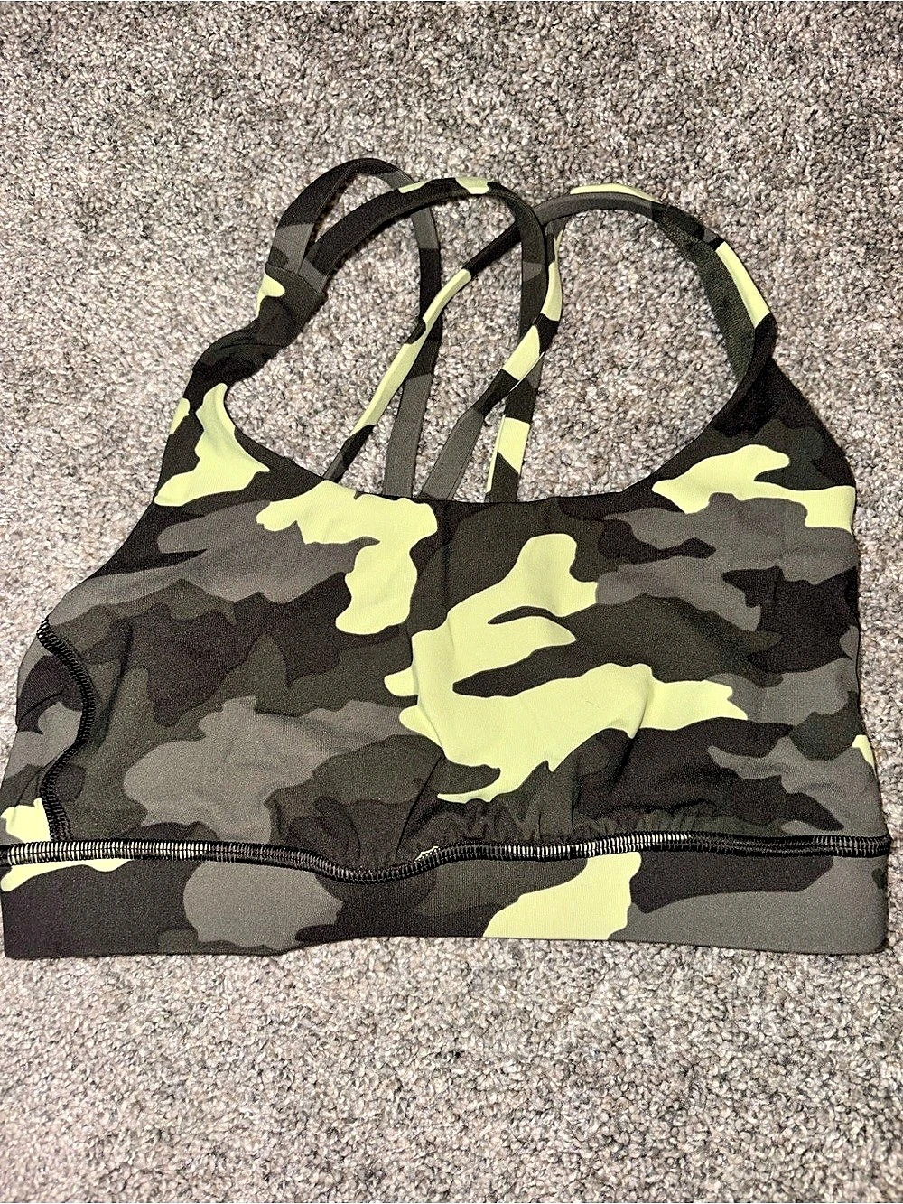 lululemon Free to Be Bra Wild Camo Sports Bra Green & Black Size 4